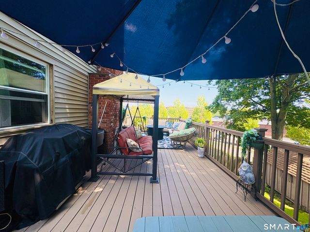 127 Jennings Road, Fairfield, CT 06825