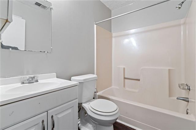 5324 Ridge Forest Drive, Stone Mountain, GA 30083