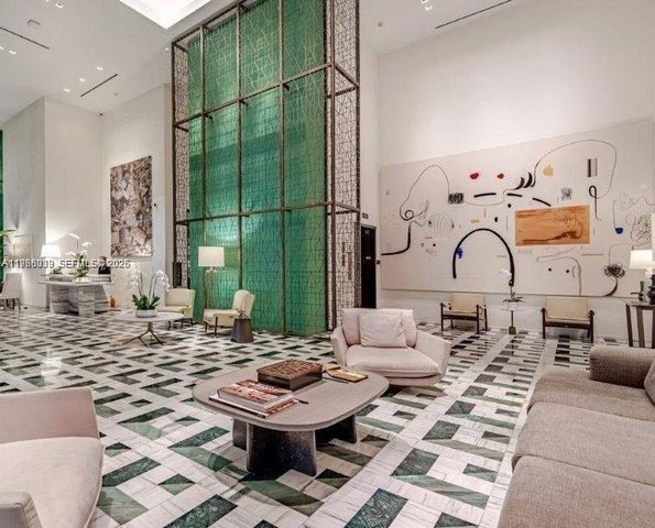 801 S Miami Ave 2708, Miami, FL 33130