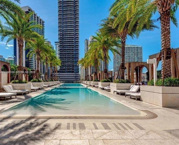 801 S Miami Ave 2708, Miami, FL 33130