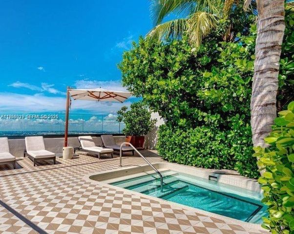 801 S Miami Ave 2708, Miami, FL 33130