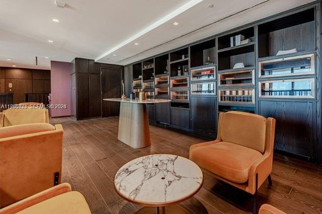 801 S Miami Ave 2708, Miami, FL 33130