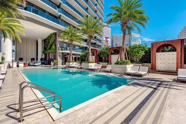 801 S Miami Ave 2708, Miami, FL 33130