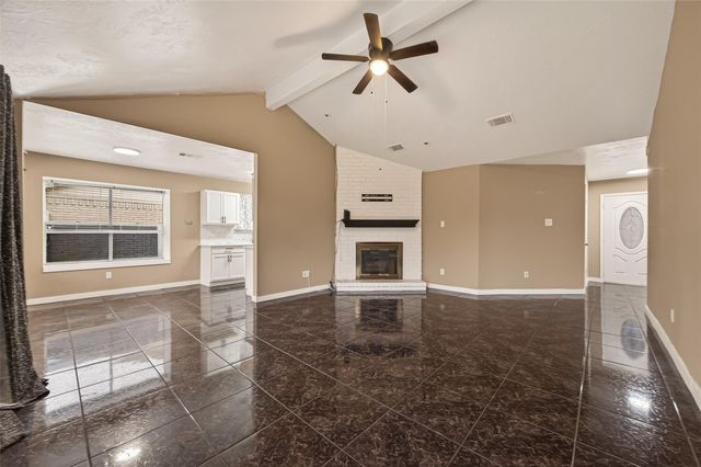 614 Northaire Drive, Houston, TX 77073