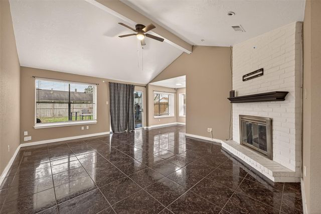 614 Northaire Drive, Houston, TX 77073