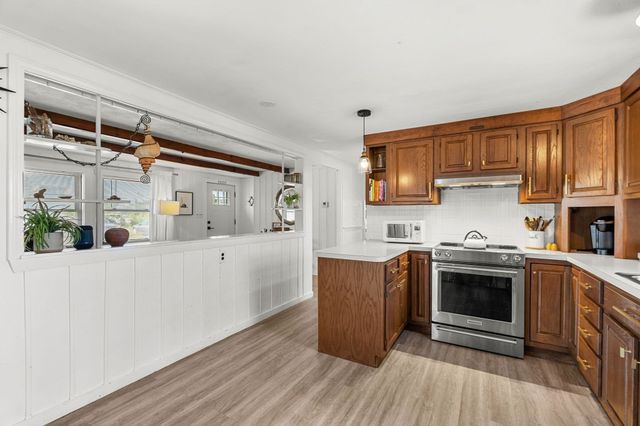 6 Fourth Street, Newbury, MA 01951