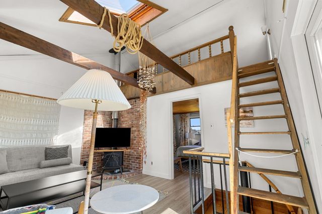 6 Fourth Street, Newbury, MA 01951