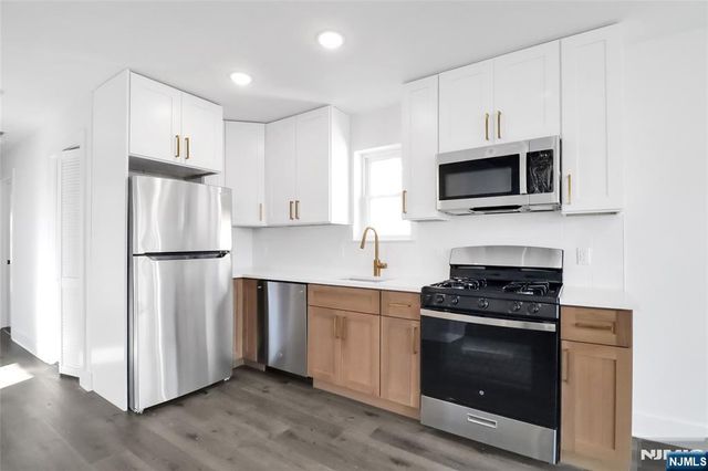 173 Columbia Avenue, Irvington, NJ 07111