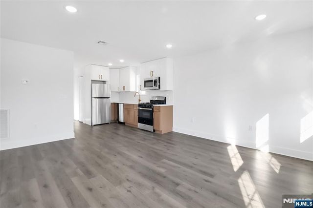 173 Columbia Avenue, Irvington, NJ 07111