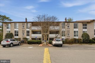 5608 BLOOMFIELD DR #101, Alexandria, VA 22312