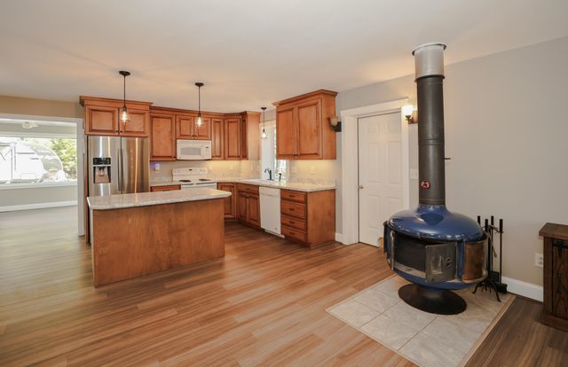 35 Glen Echo Road, Gilmanton, NH 03837