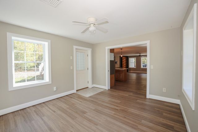 35 Glen Echo Road, Gilmanton, NH 03837