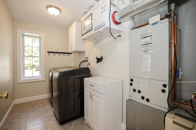 35 Glen Echo Road, Gilmanton, NH 03837