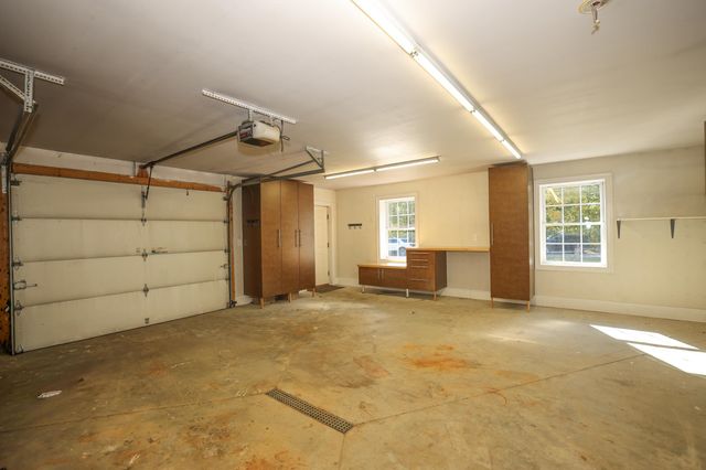35 Glen Echo Road, Gilmanton, NH 03837