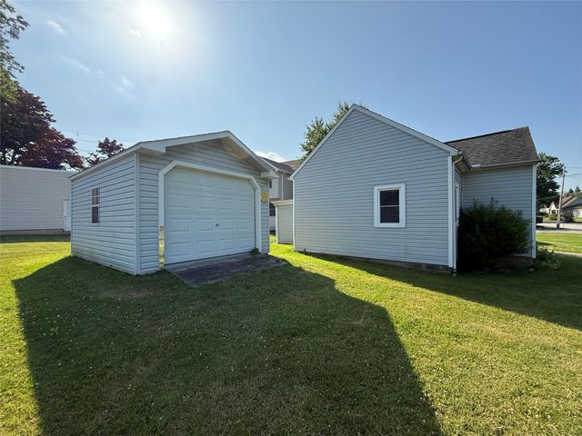 3519 HAMPSHIRE Road, Erie, PA 16506