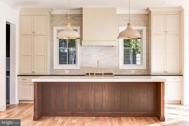 4422 WALSH ST, Chevy Chase, MD 20815