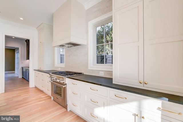 4422 WALSH ST, Chevy Chase, MD 20815