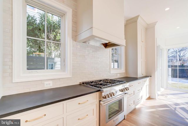 4422 WALSH ST, Chevy Chase, MD 20815