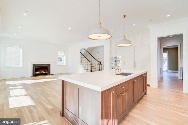 4422 WALSH ST, Chevy Chase, MD 20815