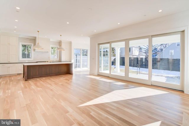 4422 WALSH ST, Chevy Chase, MD 20815