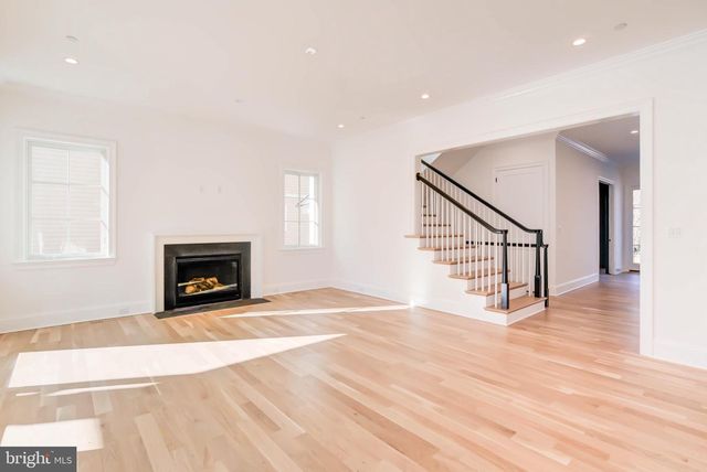 4422 WALSH ST, Chevy Chase, MD 20815