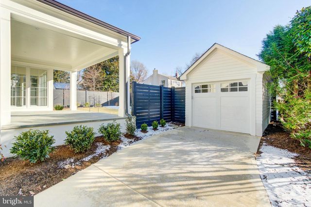 4422 WALSH ST, Chevy Chase, MD 20815