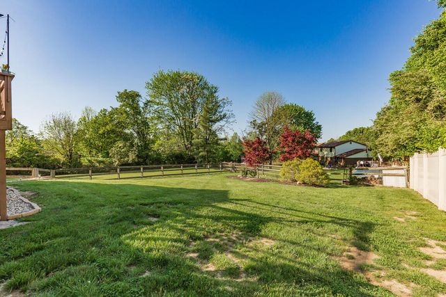 1583 Basswood Court, Florence, KY 41042