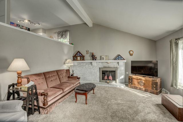 1583 Basswood Court, Florence, KY 41042