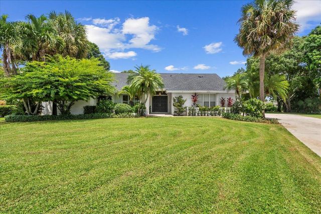 15575 Woodmar Court, Wellington, FL 33414