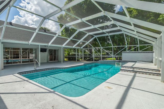 15575 Woodmar Court, Wellington, FL 33414