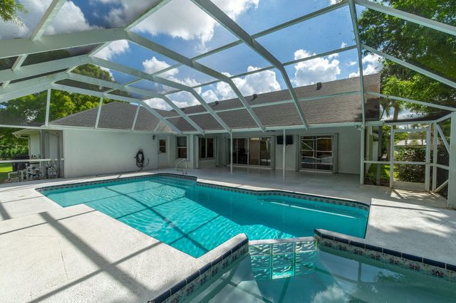 15575 Woodmar Court, Wellington, FL 33414