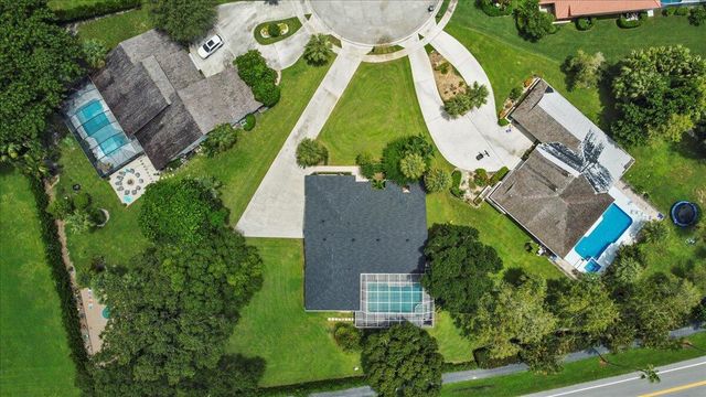 15575 Woodmar Court, Wellington, FL 33414