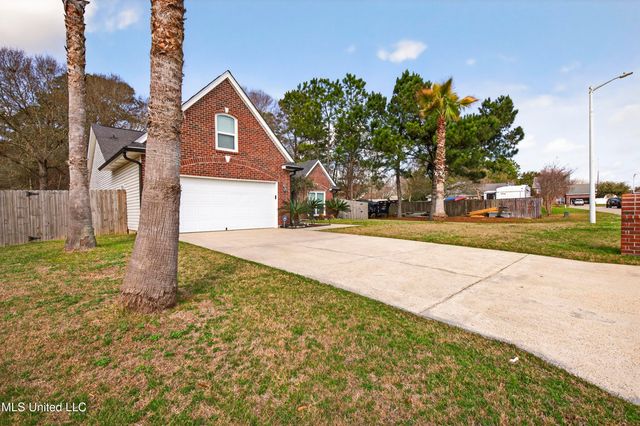 11144 River Bend Drive, Gulfport, MS 39503