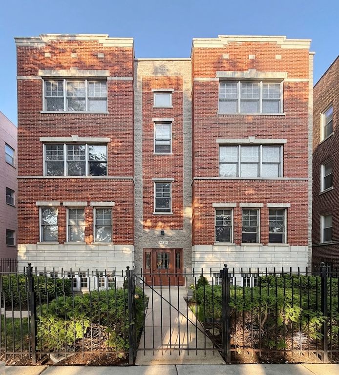 4315 N Richmond Street 2N, Chicago, IL 60618