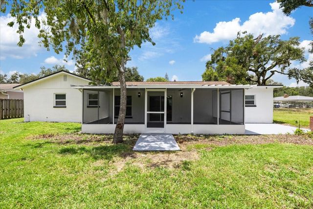 2928 FOREST CIRCLE, Seffner, FL 33584