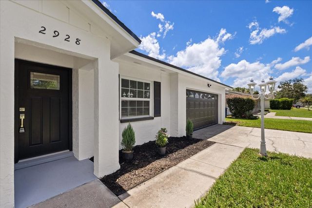 2928 FOREST CIRCLE, Seffner, FL 33584