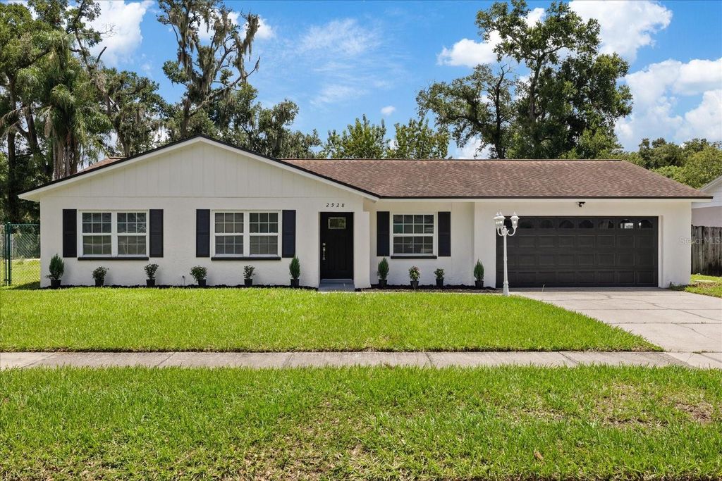 2928 FOREST CIRCLE, Seffner, FL 33584