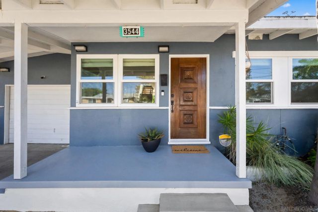 3544 Tomahawk Lane, San Diego, CA 92117