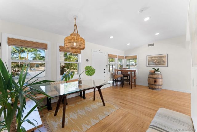 3544 Tomahawk Lane, San Diego, CA 92117