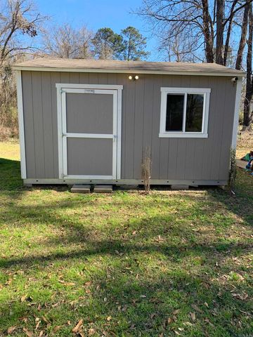 927 Leonard St., Camden, AR 71701