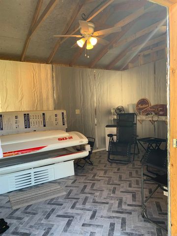 927 Leonard St., Camden, AR 71701
