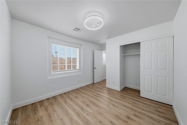 8608 Hidden Pines Avenue, Las Vegas, NV 89143