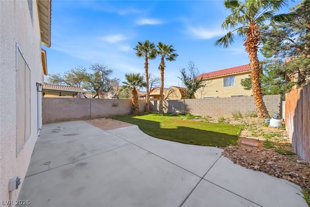 8608 Hidden Pines Avenue, Las Vegas, NV 89143