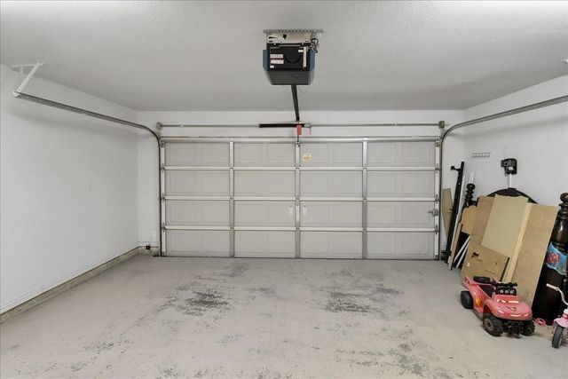 7306 Waterbury Drive, Rowlett, TX 75089