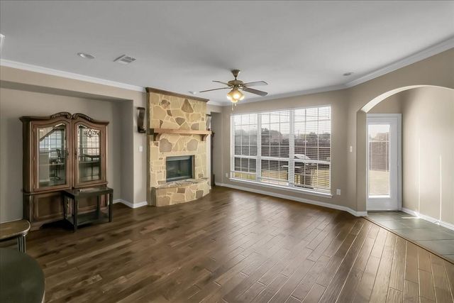 7306 Waterbury Drive, Rowlett, TX 75089