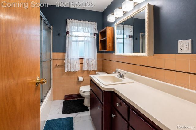 1421 Cedarhill Drive, East Lansing, MI 48823