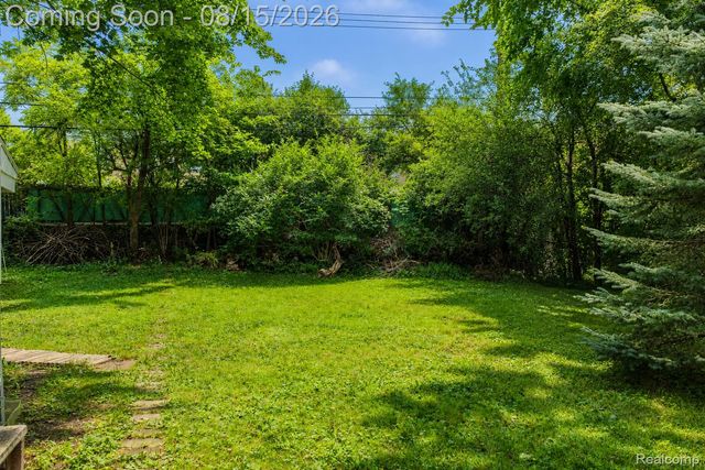 1421 Cedarhill Drive, East Lansing, MI 48823