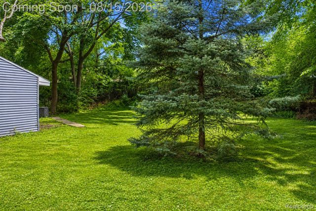 1421 Cedarhill Drive, East Lansing, MI 48823