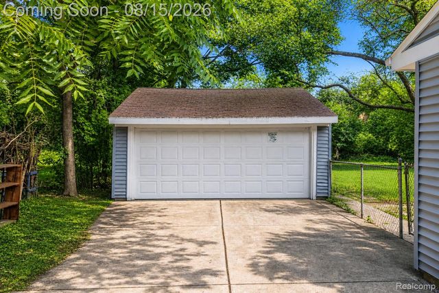 1421 Cedarhill Drive, East Lansing, MI 48823