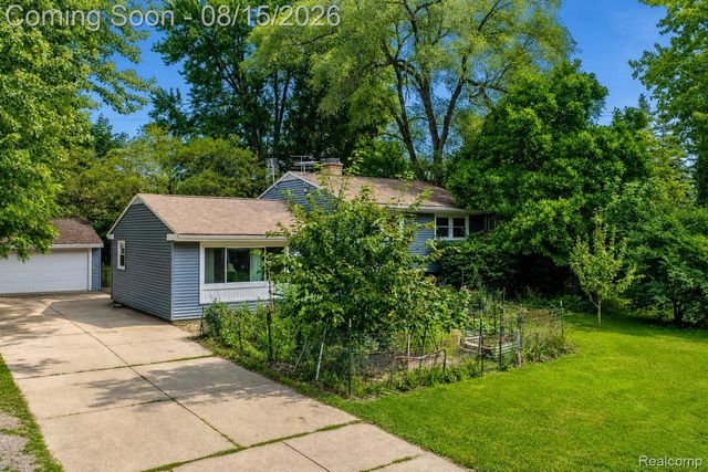1421 Cedarhill Drive, East Lansing, MI 48823